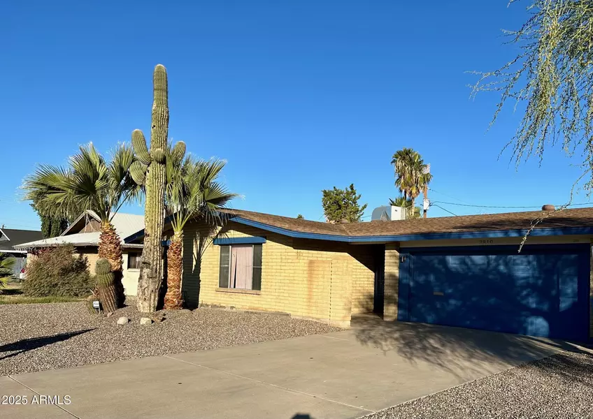 3810 W BELMONT Avenue, Phoenix, AZ 85051