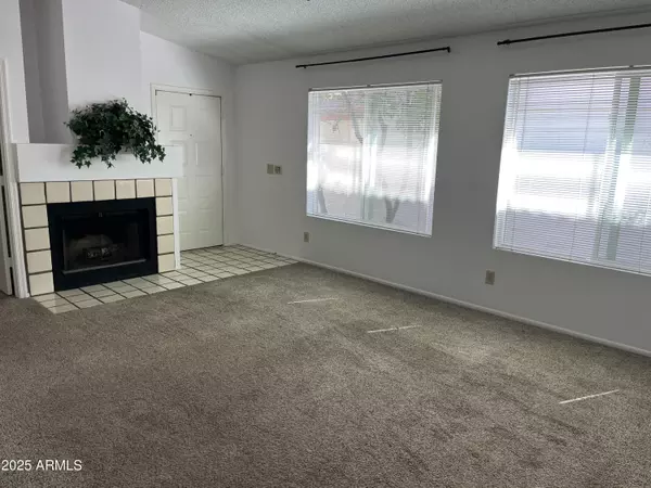 Phoenix, AZ 85044,4335 E Monte Way
