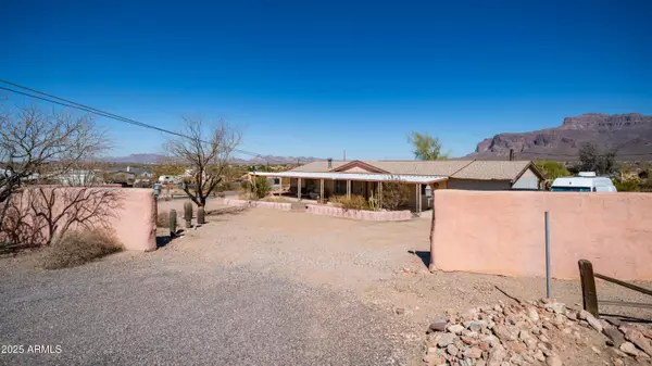 Apache Junction, AZ 85119,5624 E 34TH Avenue