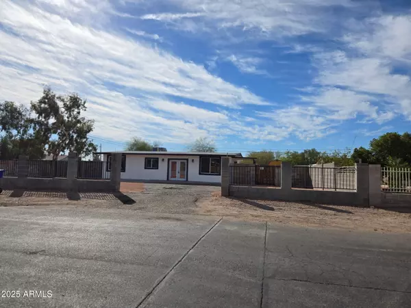 Apache Junction, AZ 85120,770 S PINAL Drive