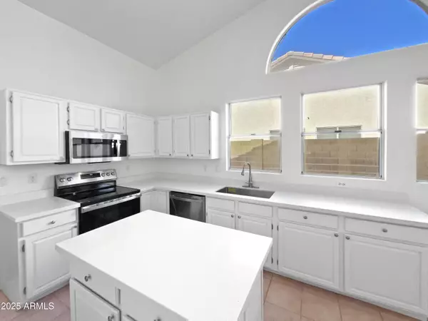 Phoenix, AZ 85048,15420 S 29TH Street