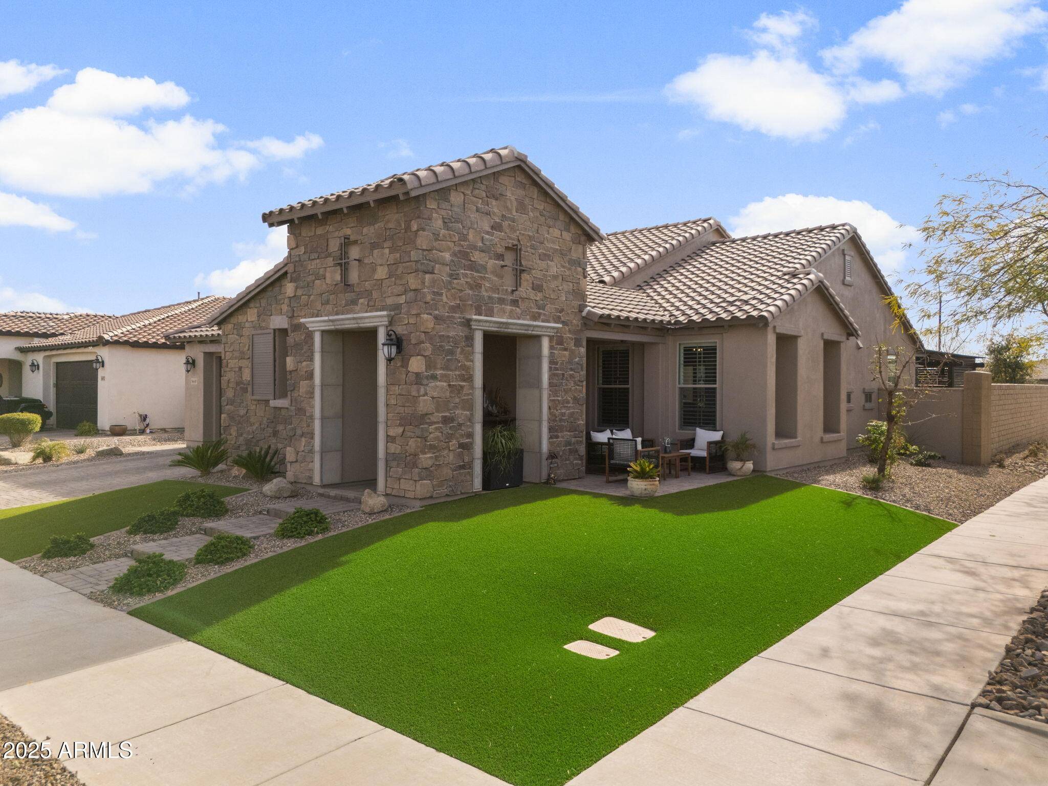 Mesa, AZ 85212,5648 S WINCHESTER --