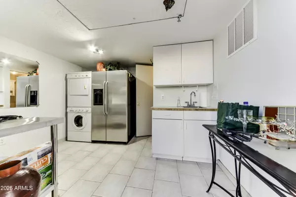 Surprise, AZ 85374,17200 W BELL Road #1460