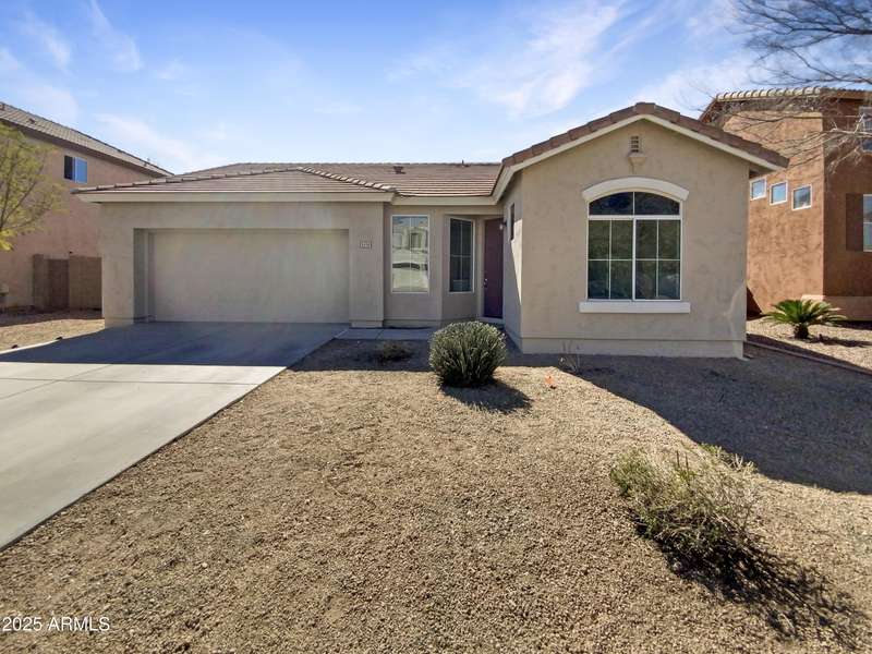 1131 E CATINO Street, San Tan Valley, AZ 85140