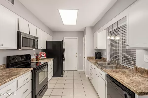 Sun City, AZ 85351,9910 W GULF HILLS Drive
