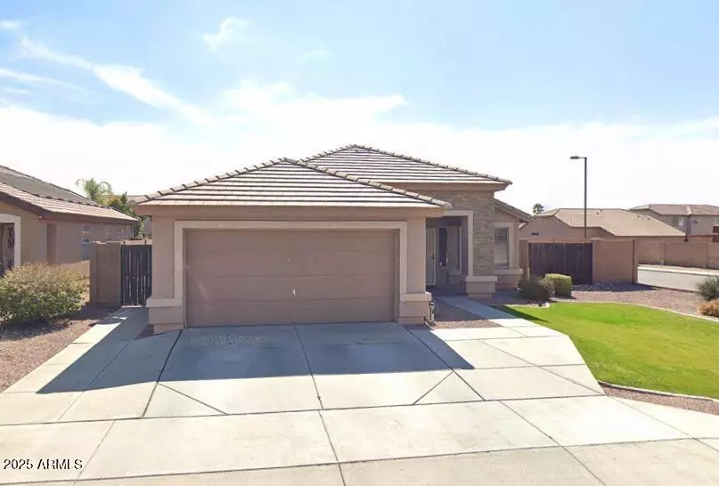 13547 W PECK Drive, Litchfield Park, AZ 85340
