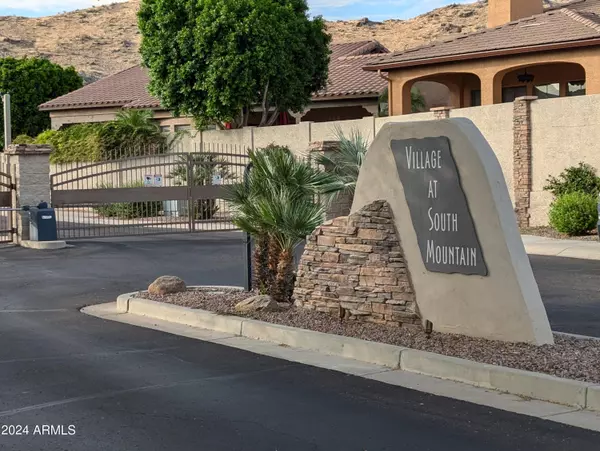 Phoenix, AZ 85042,3212 E CONSTANCE Way