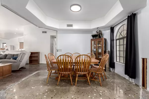 Mesa, AZ 85213,2716 N KRISTEN --