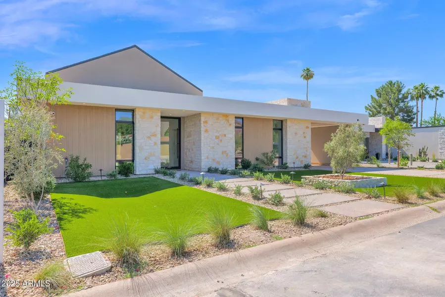 4704 N 40TH Place, Phoenix, AZ 85018