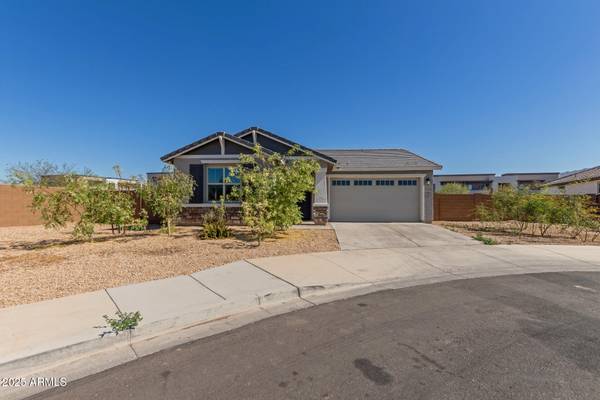 9313 S 39TH Drive, Laveen, AZ 85339