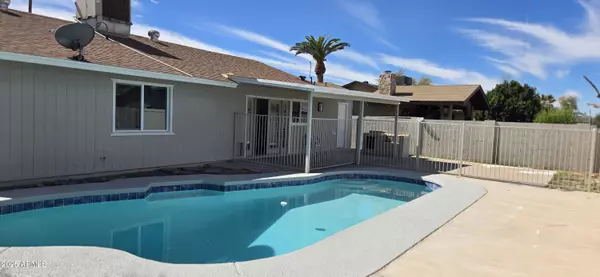 Phoenix, AZ 85042,4038 E BURGESS Lane