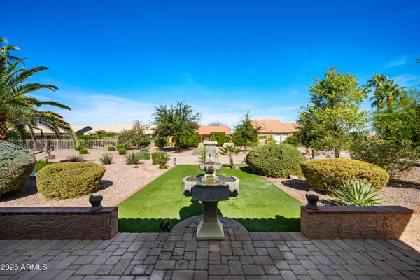 9130 E CRYSTAL Drive, Sun Lakes, AZ 85248