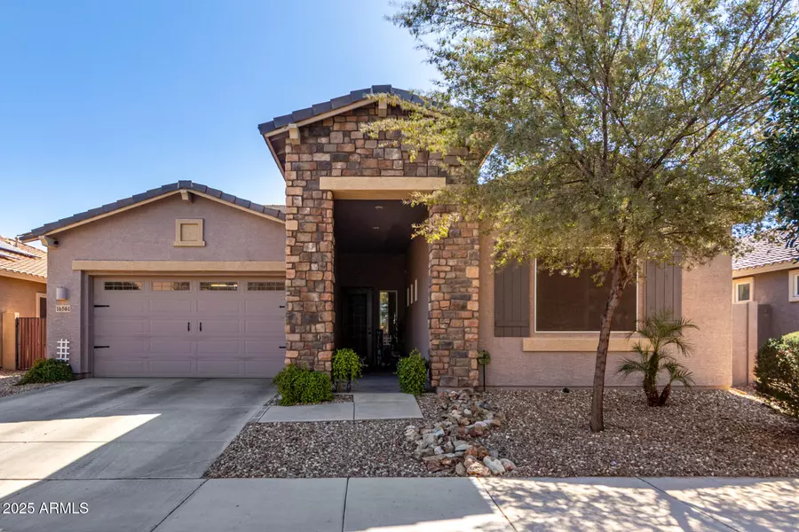 16561 W CIELO GRANDE Avenue, Surprise, AZ 85387