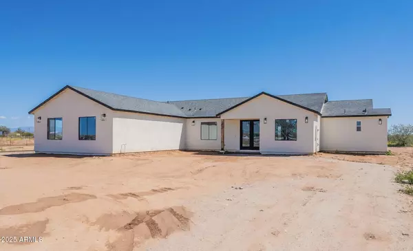 29041 N BEGGARS CANYON Drive, Florence, AZ 85132