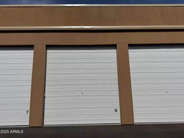 Chandler, AZ 85226,390 N ENTERPRISE Place #A6