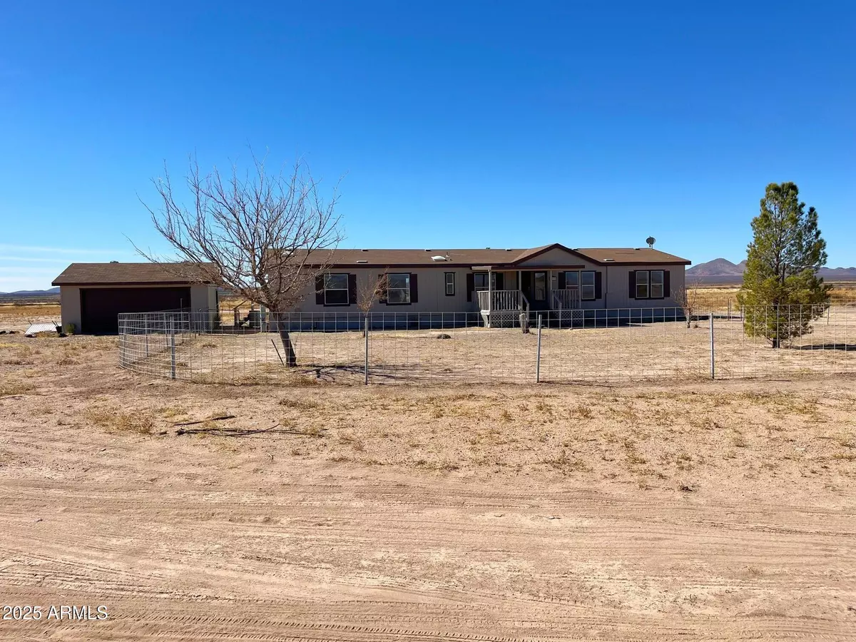 Elfrida, AZ 85610,10530 N OUTLAW Trail
