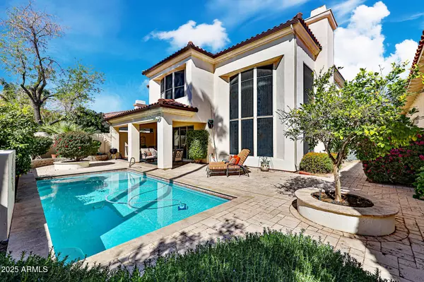 Scottsdale, AZ 85250,7667 E KRALL Street