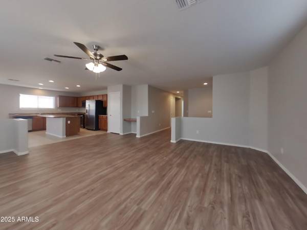 Maricopa, AZ 85138,39989 W CATHERINE Drive