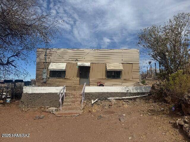 211 E HUDGINS Street, Nogales, AZ 85621