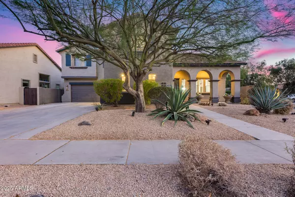 2423 W BRAMBLE BERRY Lane, Phoenix, AZ 85085