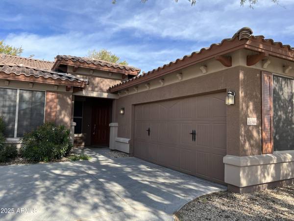 15964 W YAVAPAI Street, Goodyear, AZ 85338