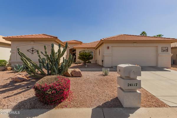 24117 S ENDEAVOR Drive, Sun Lakes, AZ 85248