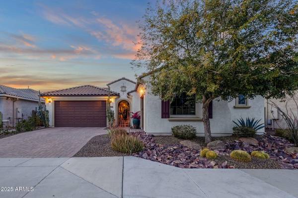 44610 N SONORAN ARROYO Lane, New River, AZ 85087