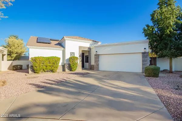 Phoenix, AZ 85032,3019 E REDFIELD Road