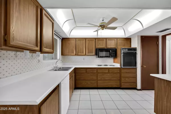 Sun City, AZ 85351,13202 N 98TH Drive