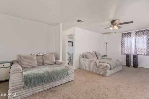 Casa Grande, AZ 85122,207 E CEDAR Avenue