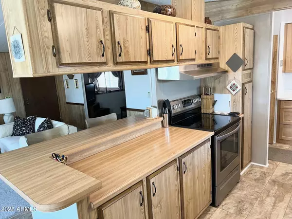 Mesa, AZ 85208,805 S 82ND Place