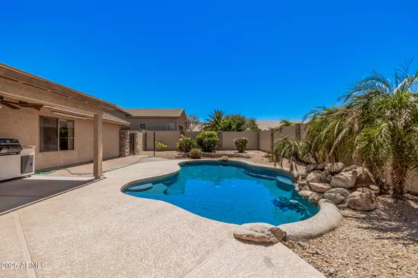 11318 S HOPI Drive, Goodyear, AZ 85338