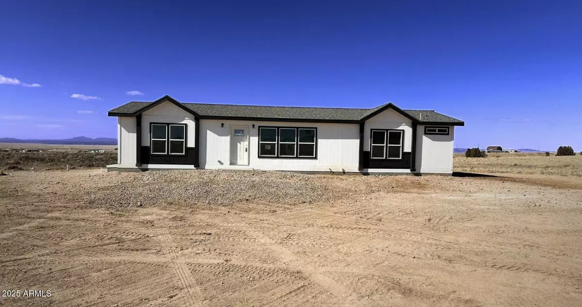 Paulden, AZ 86334,27360 N Miracle Lane