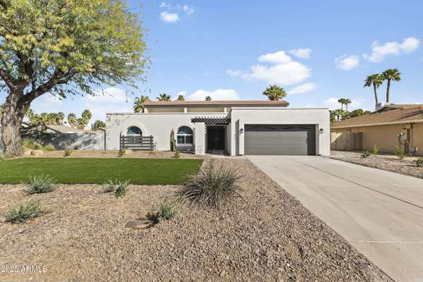 5202 E MARCONI Avenue, Scottsdale, AZ 85254