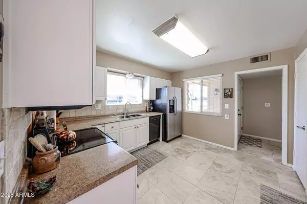 Sun City, AZ 85351,10310 W Corte Del Sol Este --