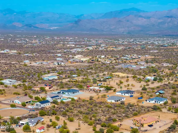 Rio Verde, AZ 85263,0 E 162nd Street #4