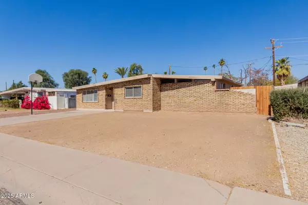 Phoenix, AZ 85051,3644 W TOWNLEY Avenue