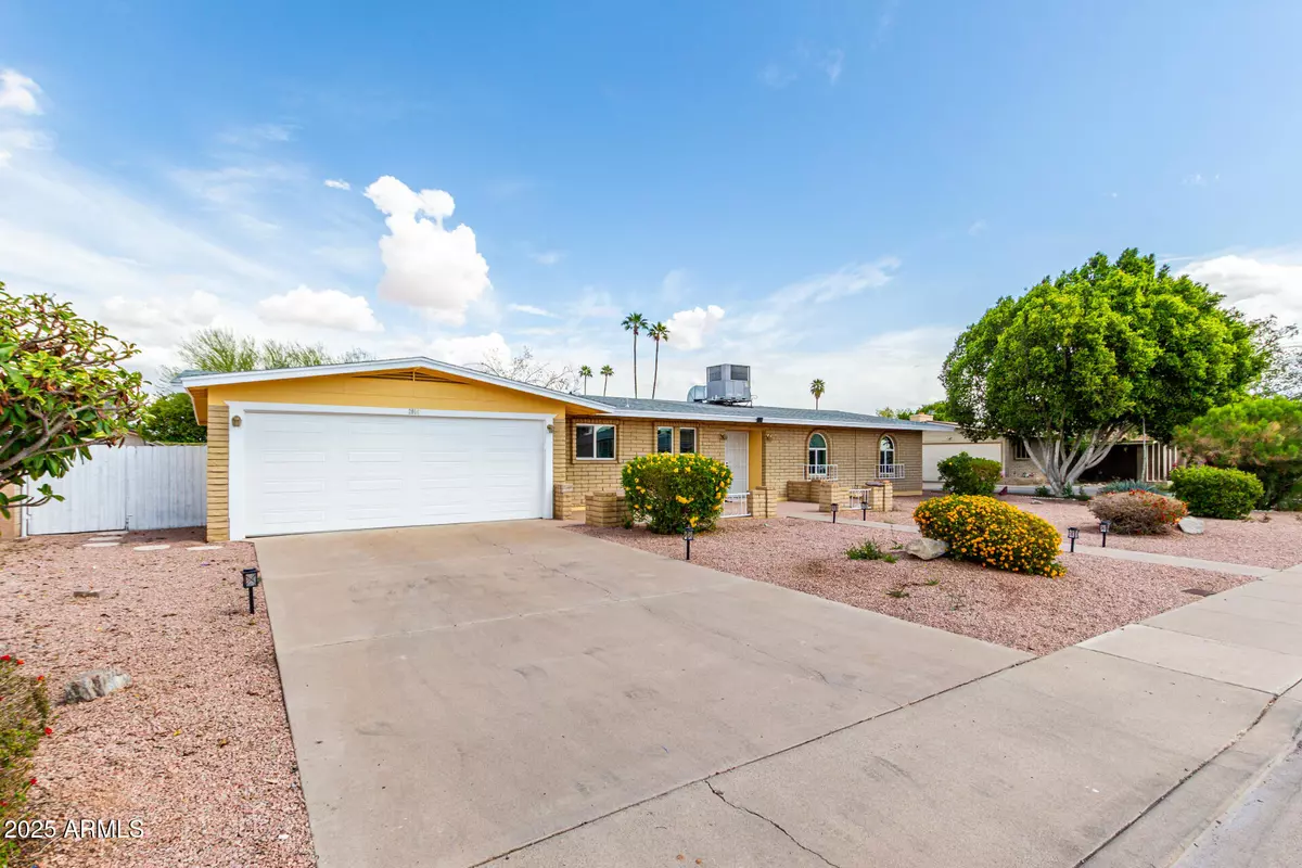 Mesa, AZ 85213,2016 E ELMWOOD Street