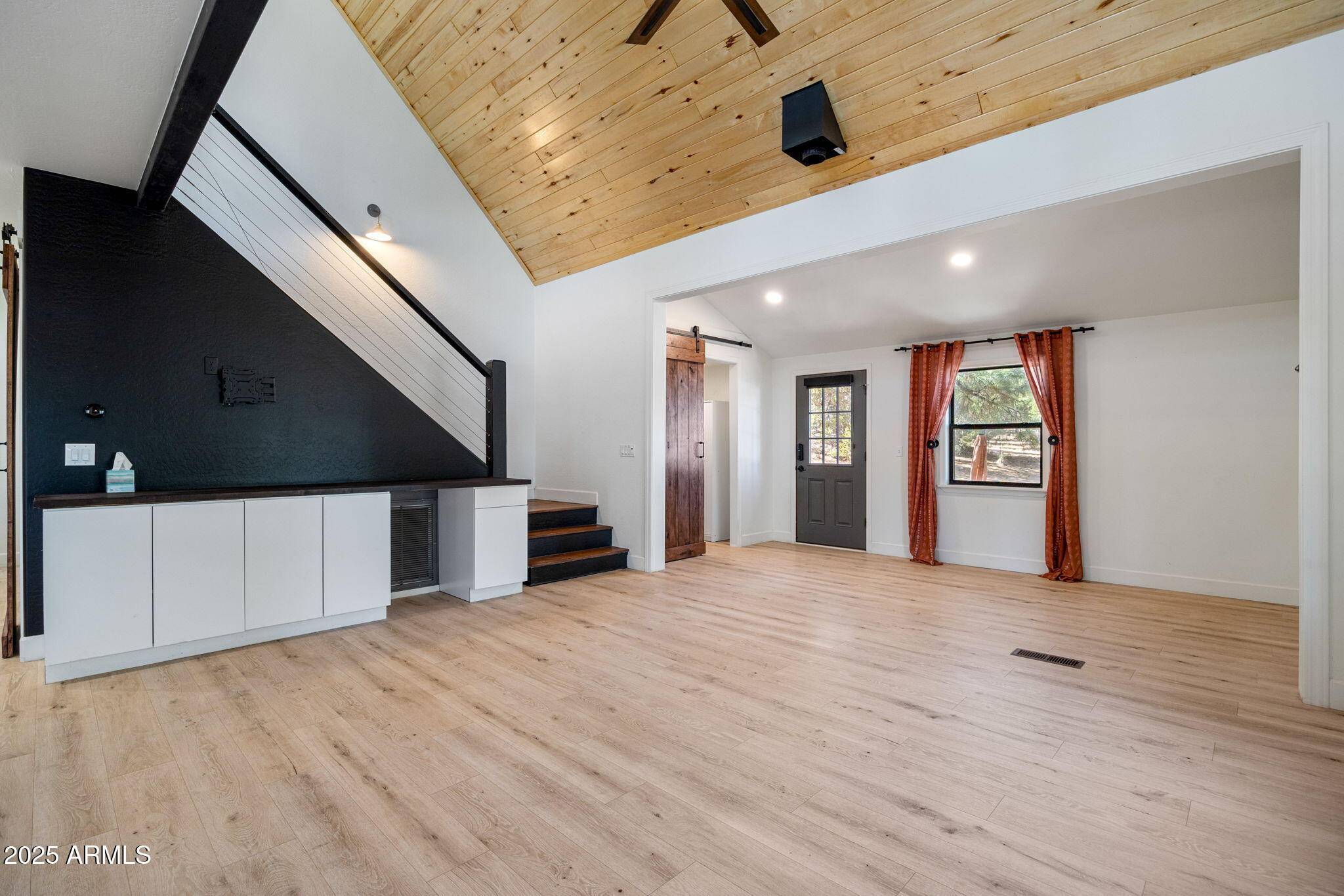 Overgaard, AZ 85933,3310 TONTO Drive
