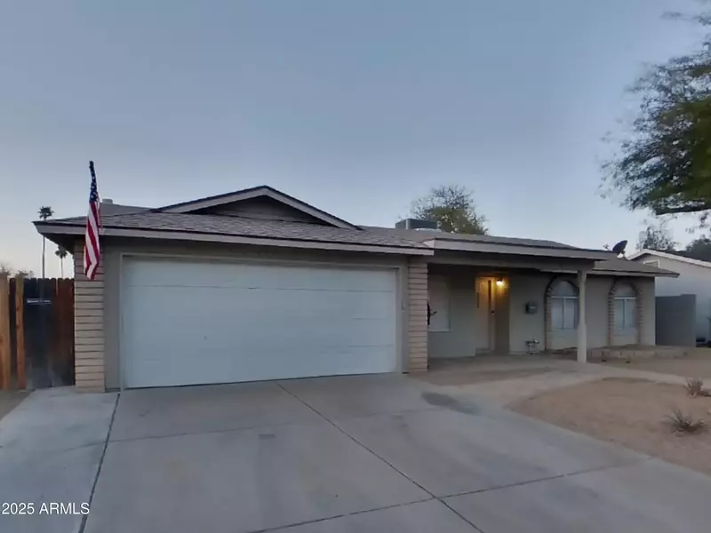 5443 W SUNNYSIDE Drive, Glendale, AZ 85304