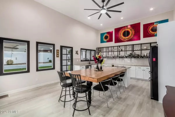Mesa, AZ 85205,5345 E MCLELLAN Road #107