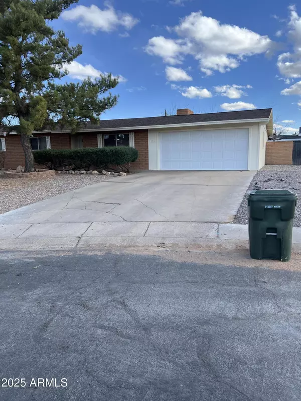 Sierra Vista, AZ 85635,1003 PICO Court