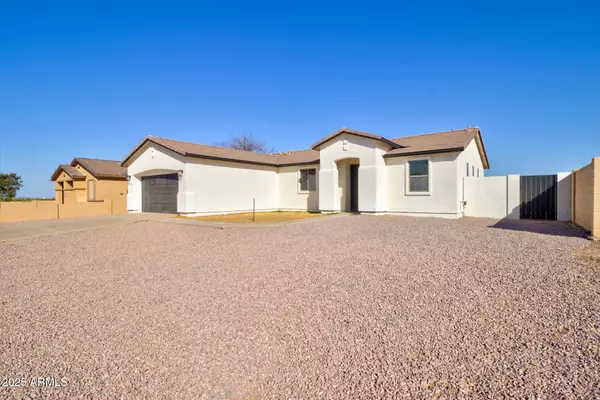 12722 W Diaz Drive, Arizona City, AZ 85123