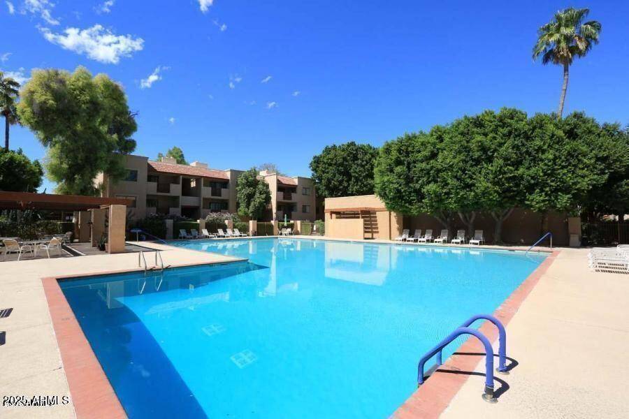 Scottsdale, AZ 85251,3031 N CIVIC CENTER Plaza #306