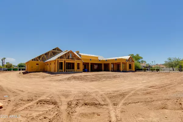 Paradise Valley, AZ 85253,10242 N 58th Street