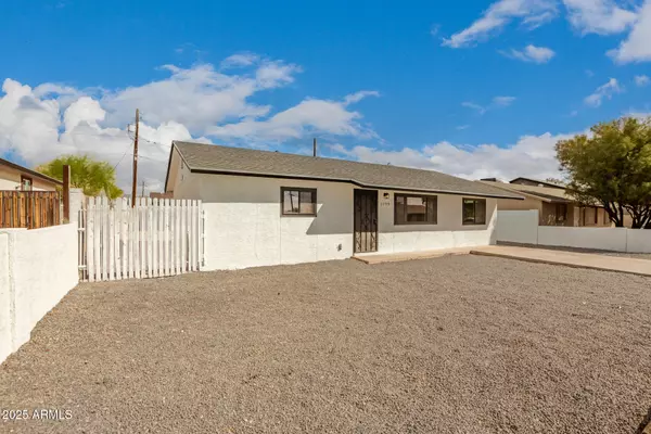 Apache Junction, AZ 85120,1799 S COCONINO Drive