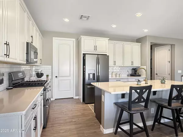 Surprise, AZ 85388,18902 W CLINTON Street