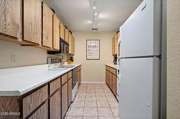 Surprise, AZ 85374,14300 W BELL Road #130