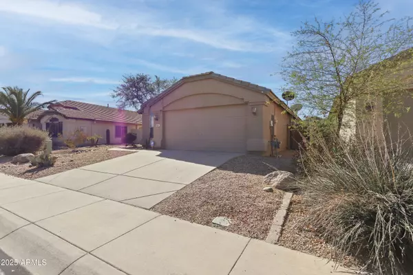 Maricopa, AZ 85138,43815 W CAHILL Drive