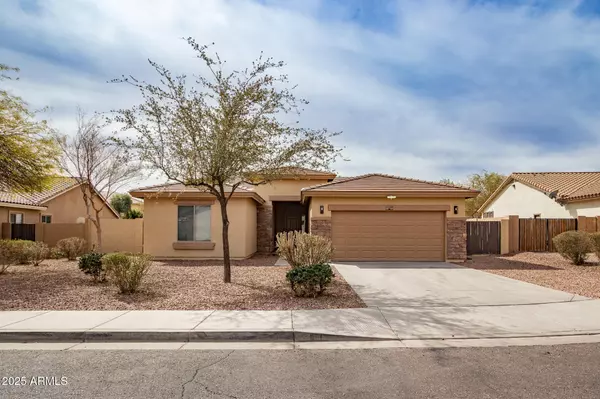 22065 W TWILIGHT Trail, Buckeye, AZ 85326